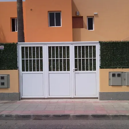 Casa El Pozo Semesterbostad